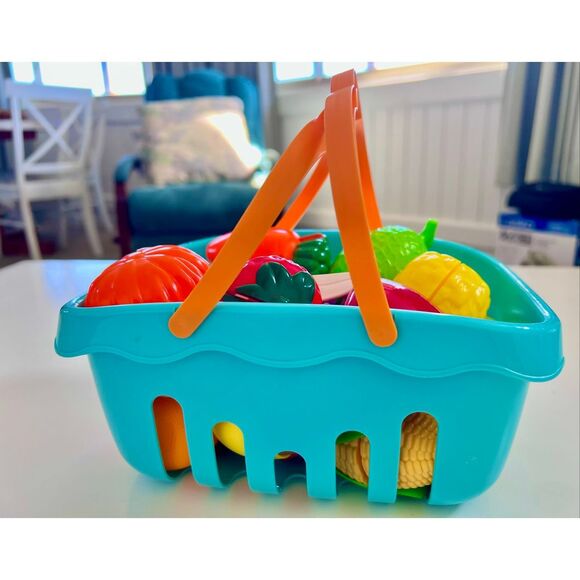 Cutting Play Food Toy for Kids Kitchen, Pretend Fruit & Vegetables Accessories - Picture 1 of 3